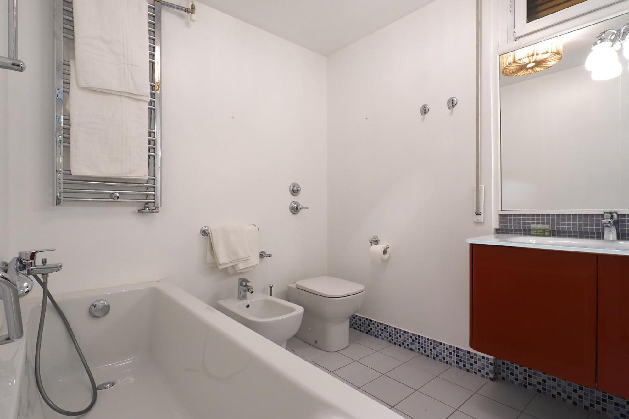 Homnest I S.Ambrogio Elegant Apt Milánó Kültér fotó